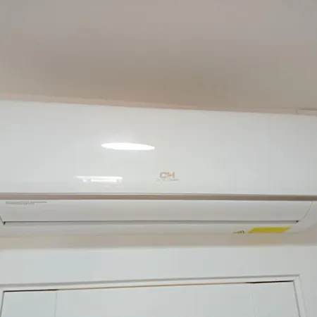 Apartment 114 імперіал, 2 кімнатні роздільні з кухнею центр Truskavets